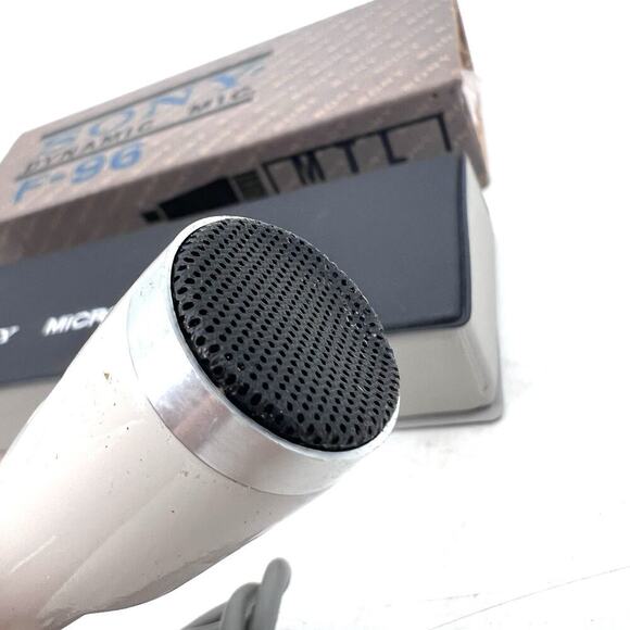 Vintage Sony F-96 Dynamic Microphone T5 with Case, Manual & Stand - Picture 5 of 10